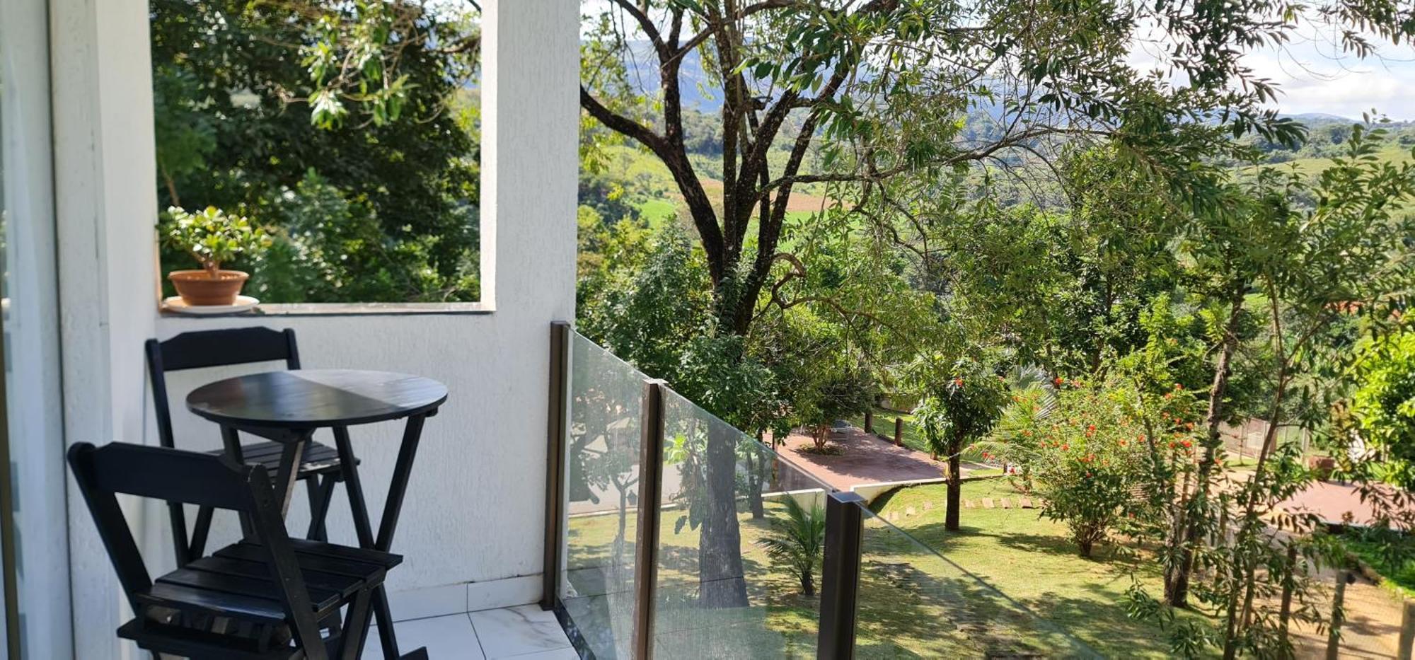 Pousada Descobrindo A Vida Brumadinho Exterior foto